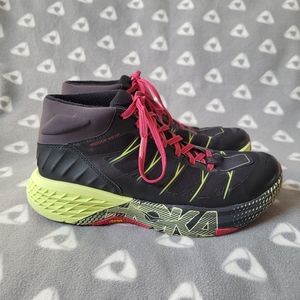 Hoka Speedgoat Mid WP Women's Sz 9 Sneakers Shoes